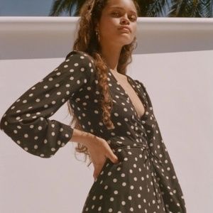 REALISATION PAR | THE VIOLETTE in B&W Spot